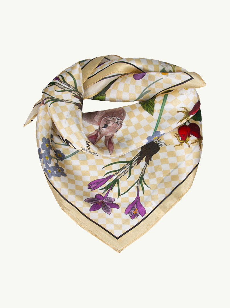Jedwabna gawroszka z motywem zajączka na tle kratki 53x53 cm zdjęcie 1