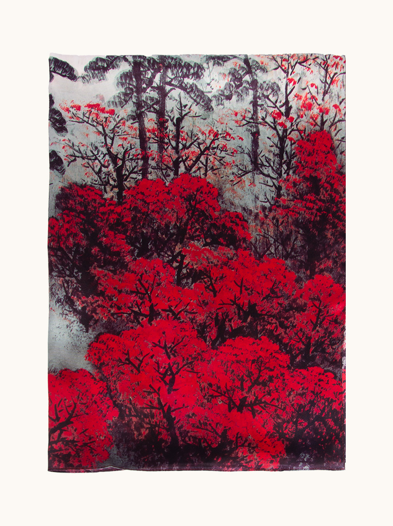 Szal jedwabny szaro-czerwony z motywem lasu 55cm x175cm zdjęcie 2
