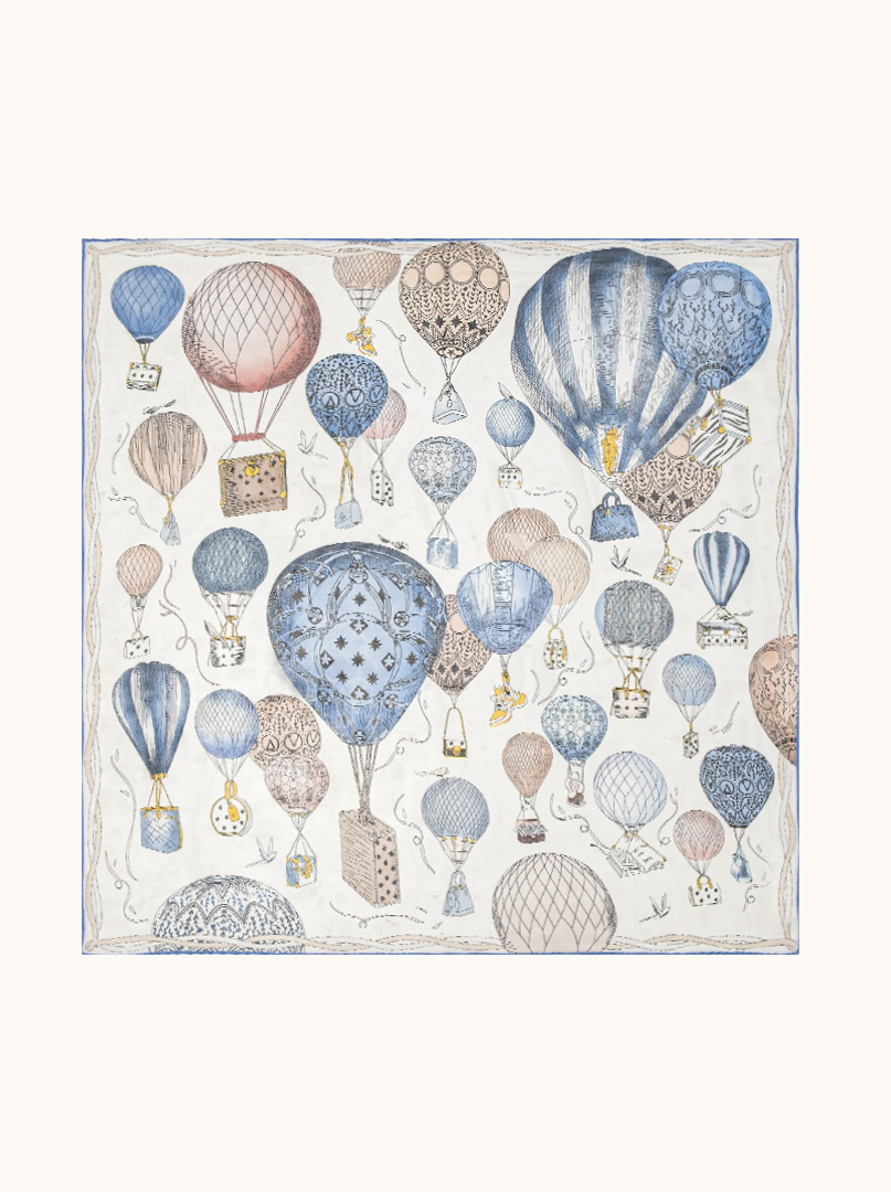 Apaszka jedwabna błękitna w balony 65 cm x 65 cm zdjęcie 1