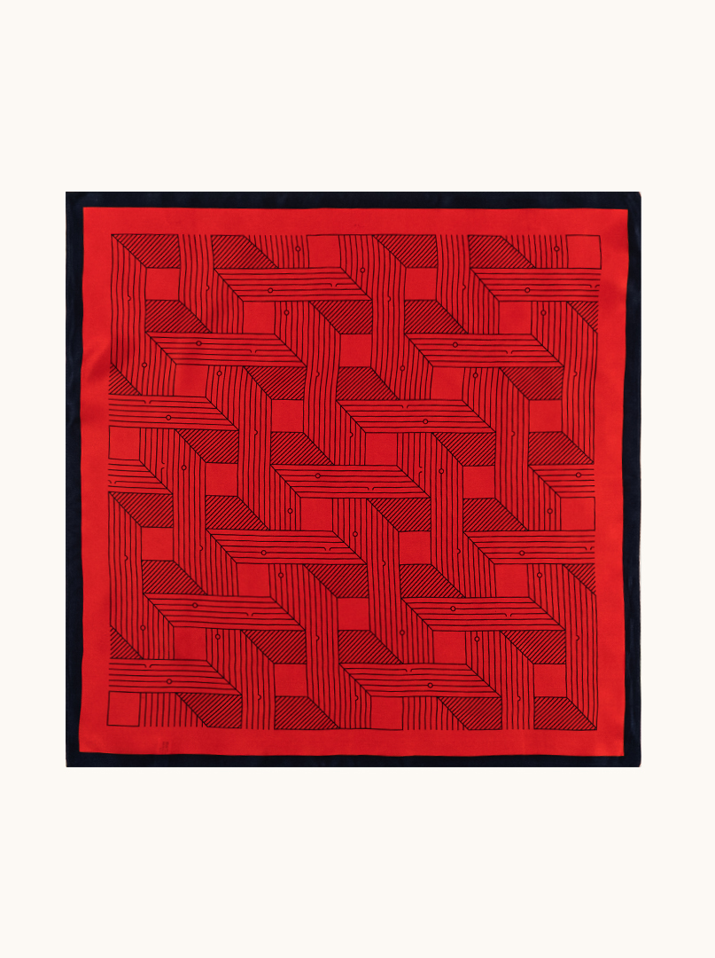 Mała apaszka jedwabna damska czerwona z geometrycznym wzorem  53cm x53cm zdjęcie 2