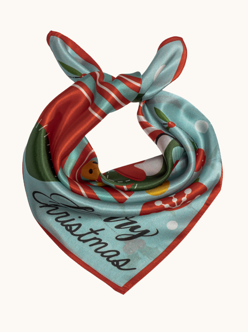 Apaszka jedwabna z bałwankiem w skarpecie - Edycja Świąteczna 53x53 cm zdjęcie 2