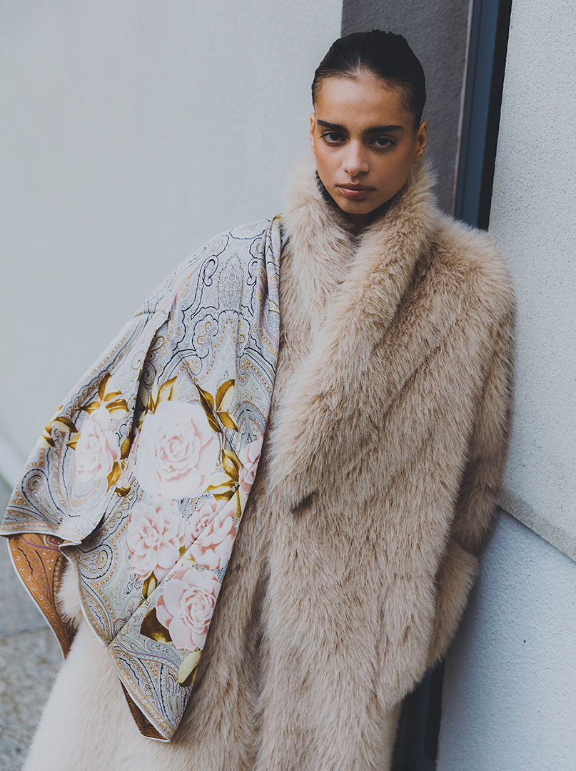 Duża chusta jedwabna ROSA DI SERA 110x110 cm PREMIUM zdjęcie 1