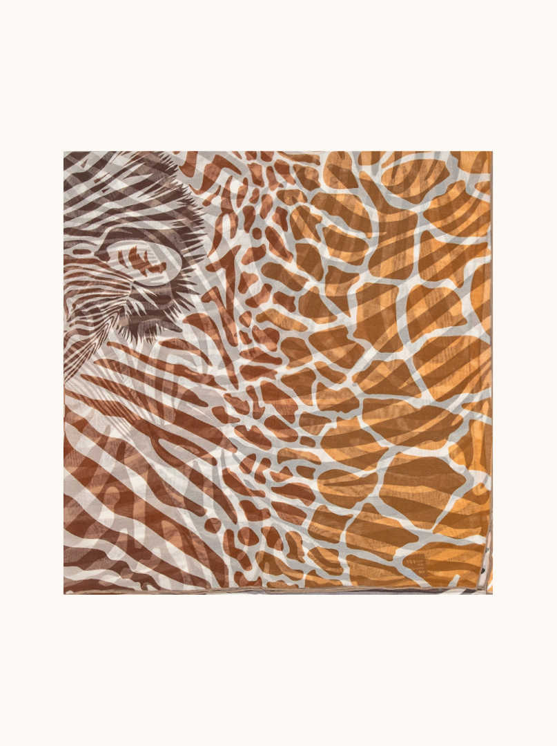 Duża chusta jedwab morwowy w zwierzęcy wzór 108 cm x108 cm  zdjęcie 2