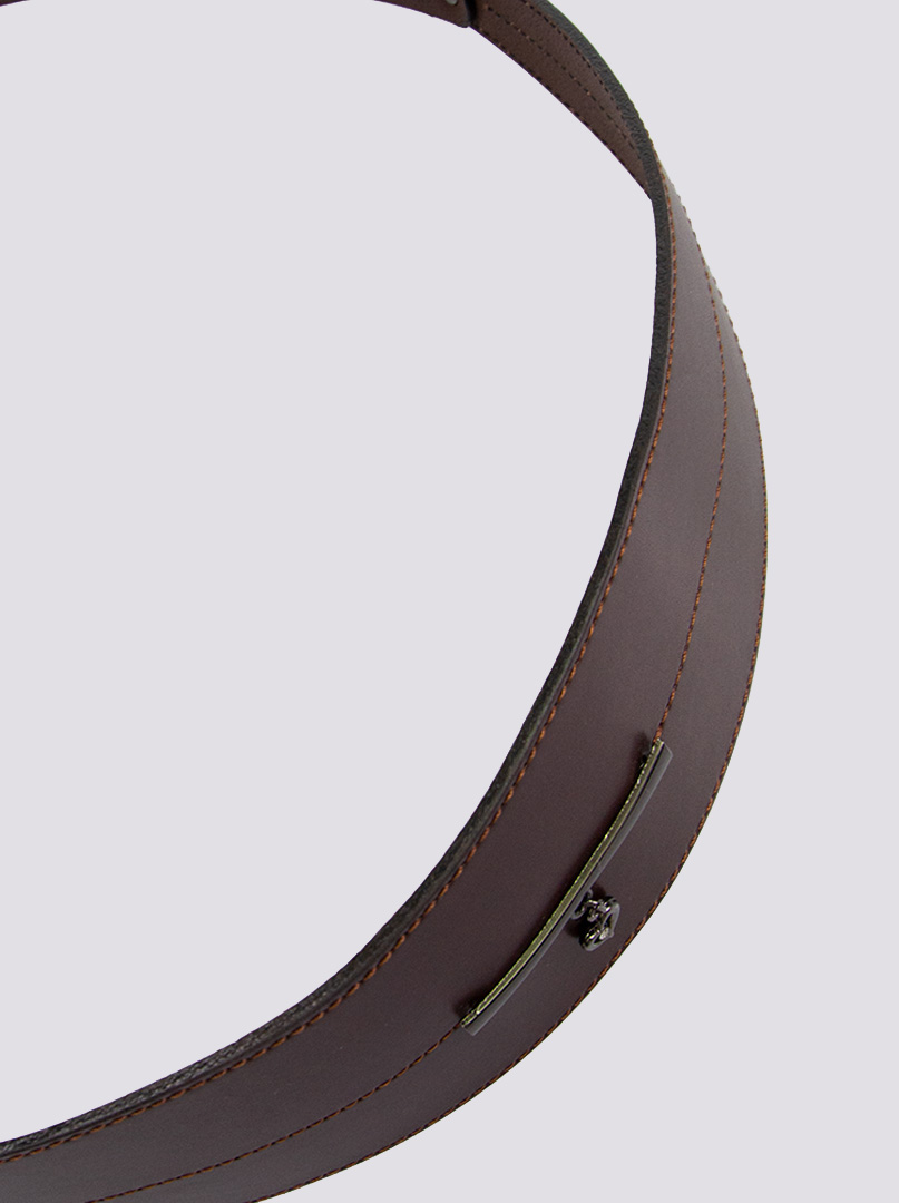 Profilowany pasek skórzany brązowy z przywieszką w kształcie serca LuAna zdjęcie 2