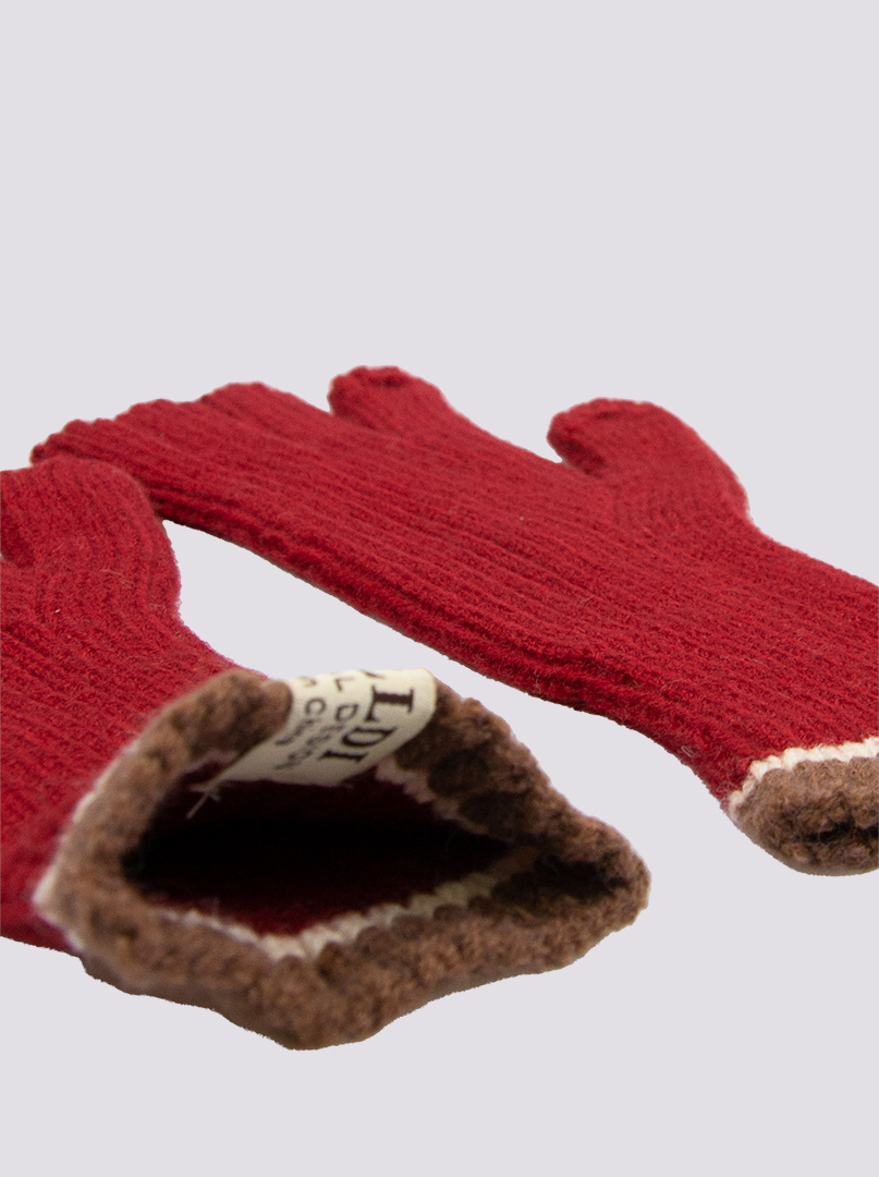 Krótkie rękawiczki grube dzianinowe czerwone z brązową końcówką zdjęcie 3