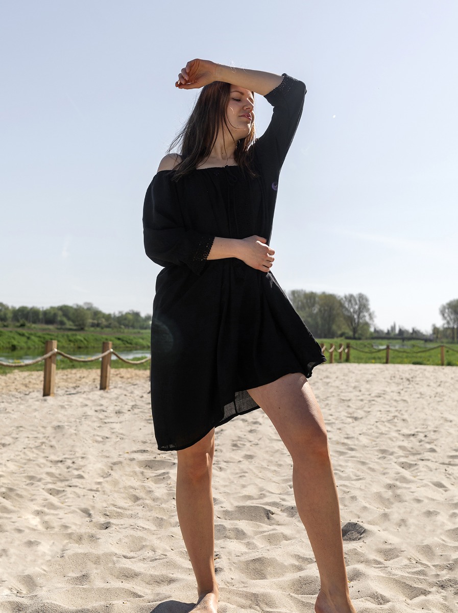 Tunika plażowa czarna krótka - Allora zdjęcie 1