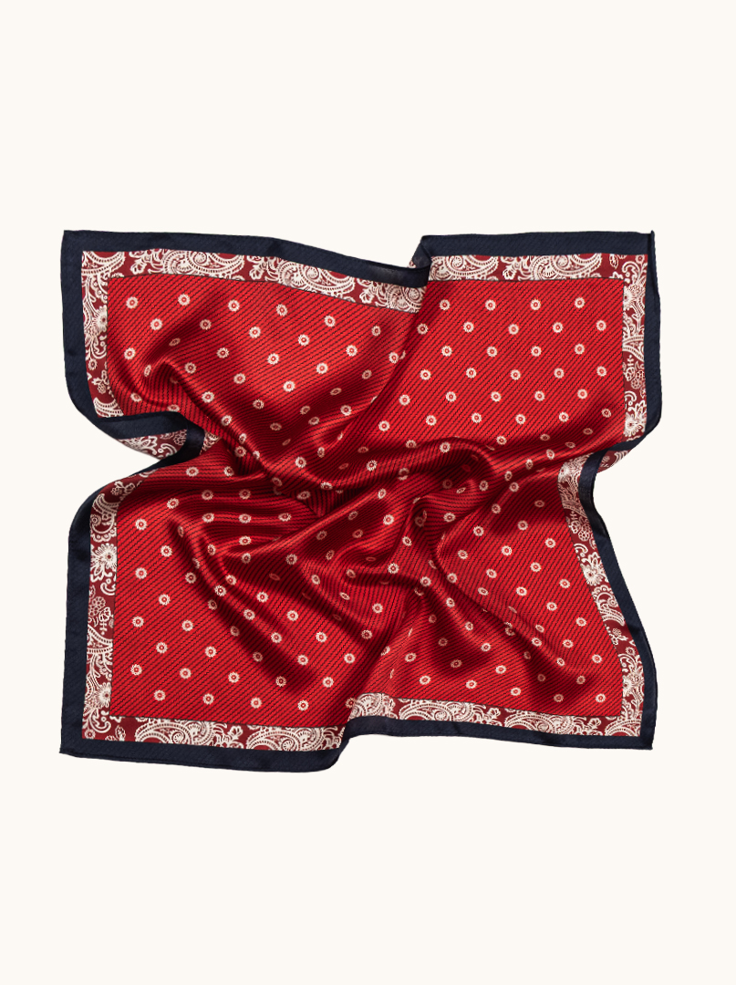 Mała apaszka jedwabna czerwona z paisley i groszkami 53cm x53cm zdjęcie 3