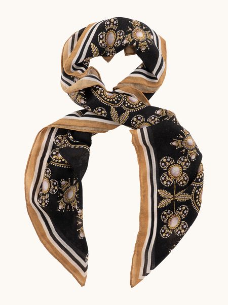 Chusta wełniana czarna z ornamentowym wzorem 95x95 cm