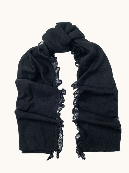 Szal kaszmirowy czarny z subtelną plecionką 55x180 cm PREMIUM