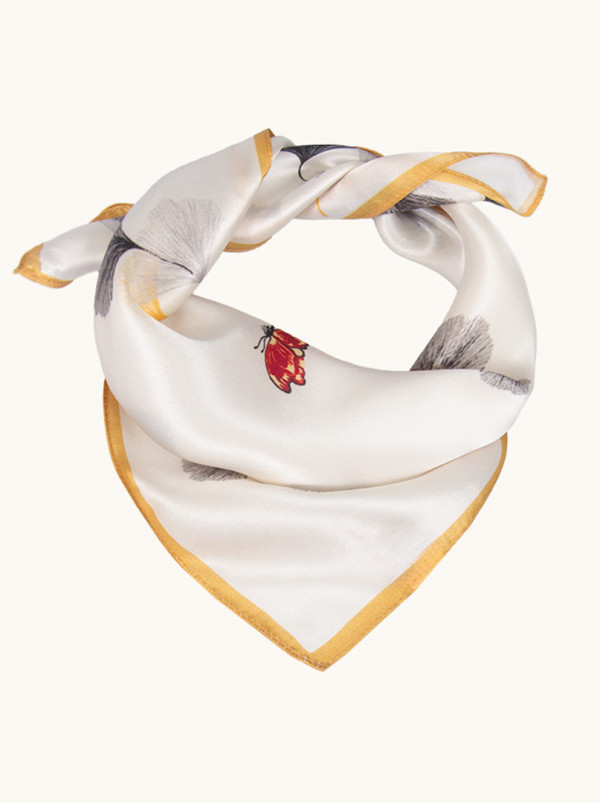 Apaszka  jedwabna kremowa Lekkość natury 53x53 cm