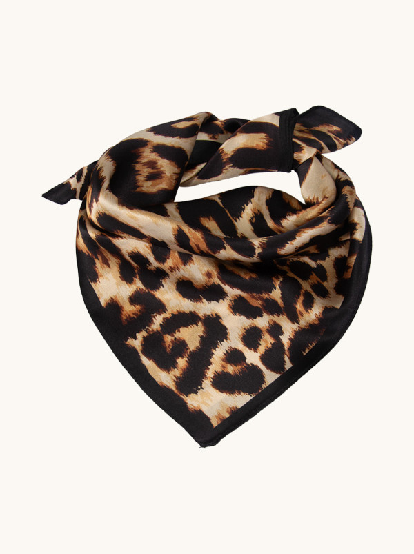 Apaszka jedwabna czarna w panterkę 65x65 cm 