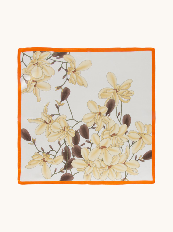 Apaszka jedwabna kremowa Złoty Blask Magnolii 53x53 cm