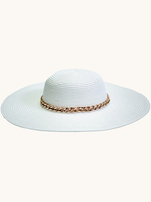 Kapelusz biały ze złotym łańcuchem
