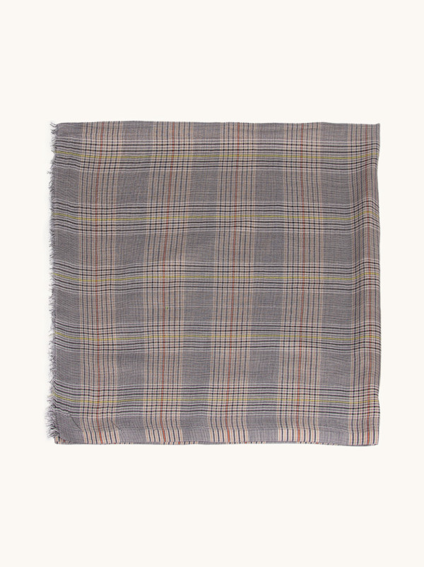 Lightweight gray shawl in fine check 70 cm x 180 cm
