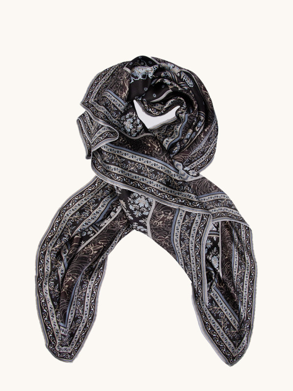 Apaszka z jedwabiu duża 110x110cm z motywem koni