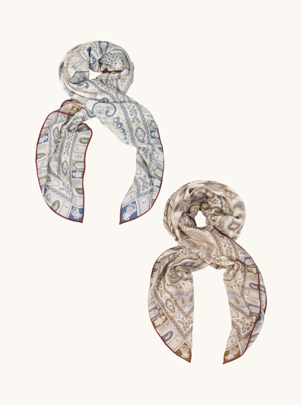 Chusta wełna z jedwabiem  dwustronna  Dotyk Luksusu 105cm x105cm 