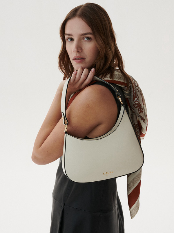 Skórzana torebka damska BIANCA typu shoulder bag PREMIUM