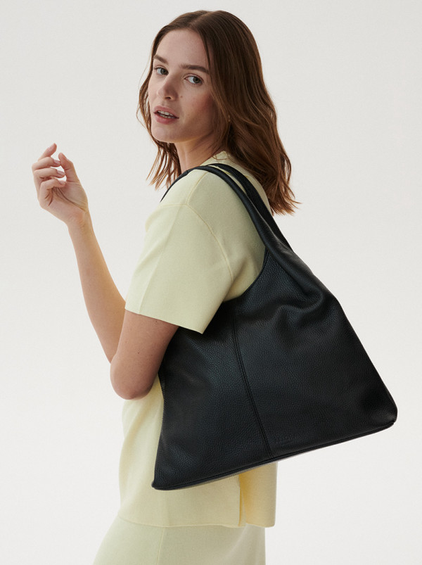 Duża czarna torba damska SOFIA skórzana torba hobo na ramię