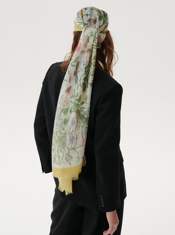 Exclusive cashmere floral shawl with yellow trim 75 cm x 200 cm PREMIUM