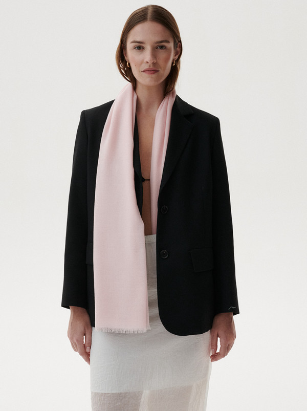 Szal wełniany różowy  95 cm x 210 cm PREMIUM