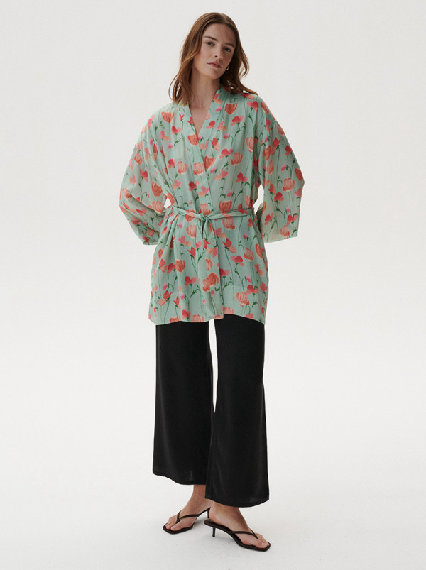 Szlafrok kimono z wiskozy miętowy z wzorem koralowo-różowych tulipanów PREMIUM