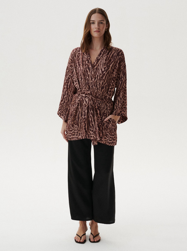 Szlafrok kimono z wiskozy brązowy w zwierzęcy wzór PREMIUM