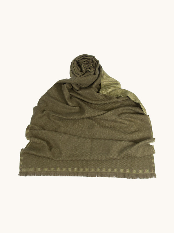 Softly textured shawl in extinguished green 65 cm x 190 cm