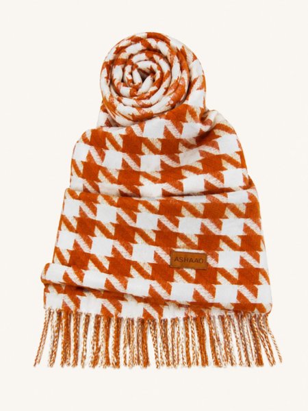 Warm scarf with viscose in a houndstooth pattern, 70x180 cm