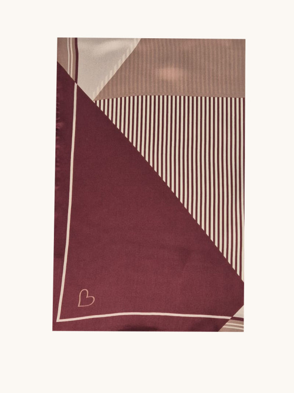 Szal jedwabny w bordo i beżu z geometrycznym wzorem 55x175 cm