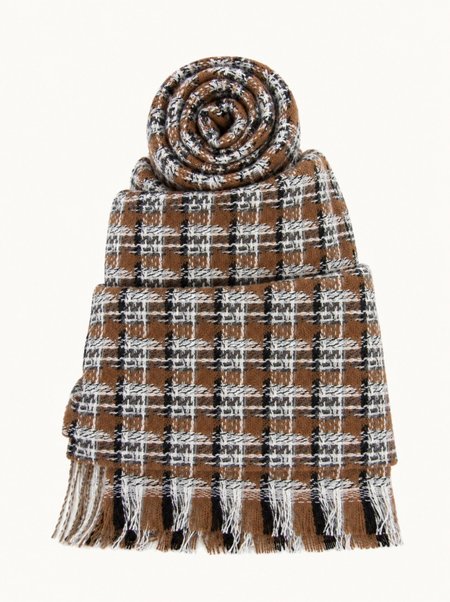 Warm brown wool scarf with a dark check pattern
