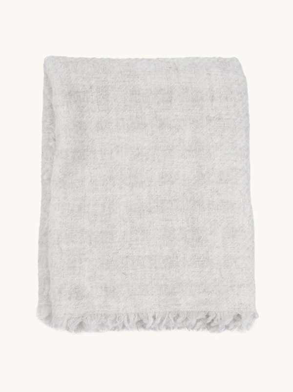 Szal kaszmirowy ciepły z frędzlami w odcieniu kremowej bieli 70cm x 220cm PREMIUM