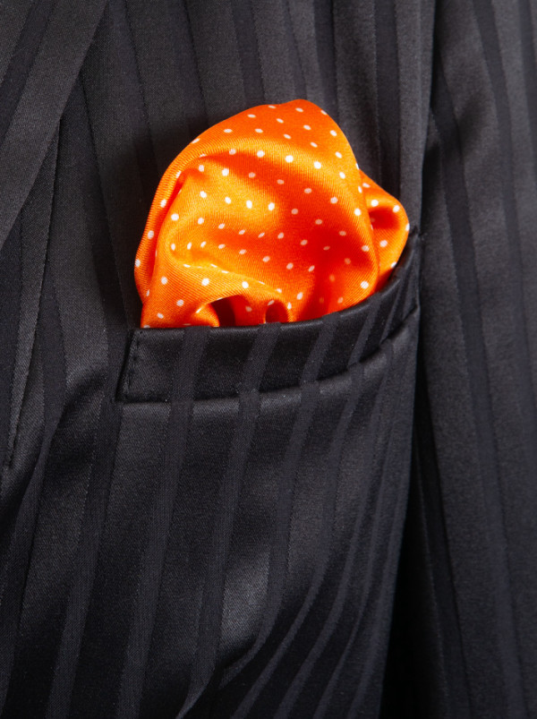 Jedwabna poszetka damska pomarańczowa w kropki 32 cm x 32 cm