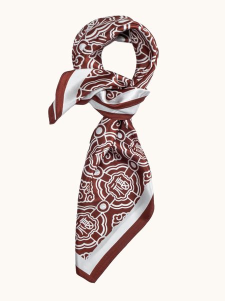 Jedwabna apaszka bordowa ze wzorem geometrycznym 65x65 cm