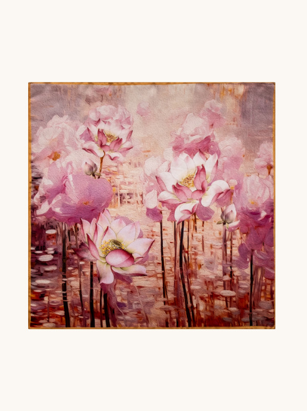 Apaszka jedwabna różowa w kwiaty lotosu 65x65 cm