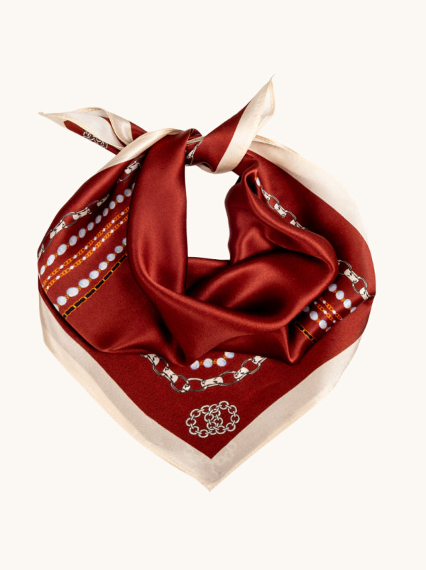 Apaszka jedwabna czerwona z ornamentem 53x53 cm
