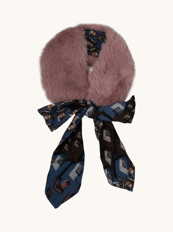 Szal kołnierzyk z różowym futerkiem