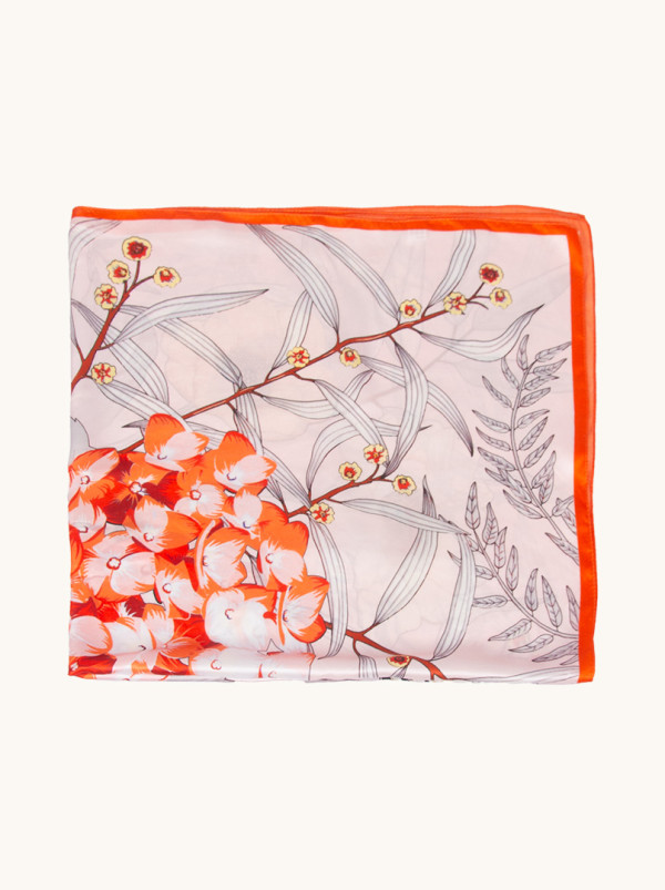 Jedwabna apaszka Kwiatowy powiew 85cm x 85cm