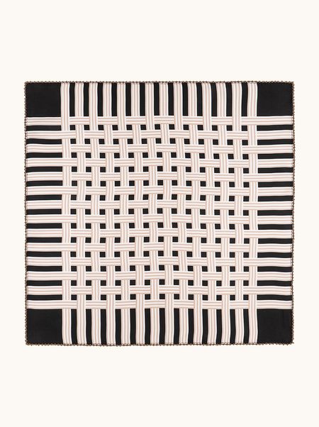 Apaszka jedwabna beżowa w geometryczną kratę 53x53 cm