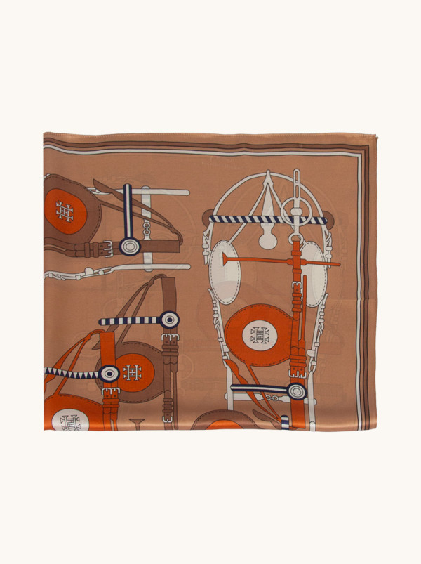 Apaszka z jedwabiu beżowa we wzory 90 cm x 90 cm