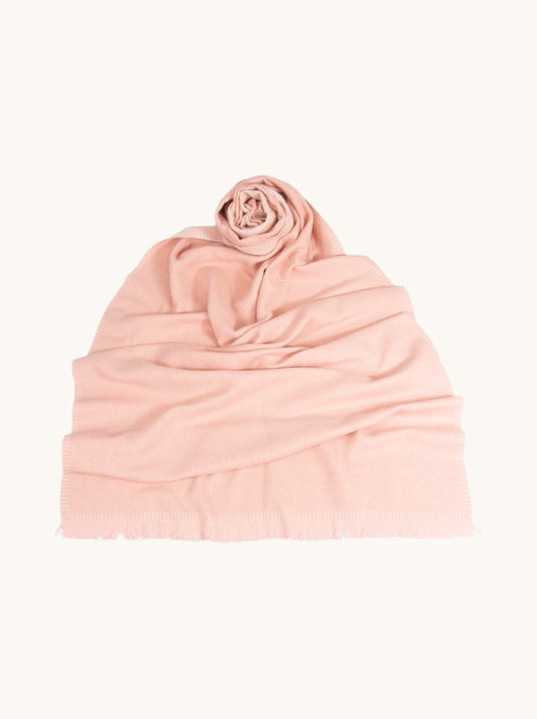 Softly textured scarf in pink 65 cm x 190 cm