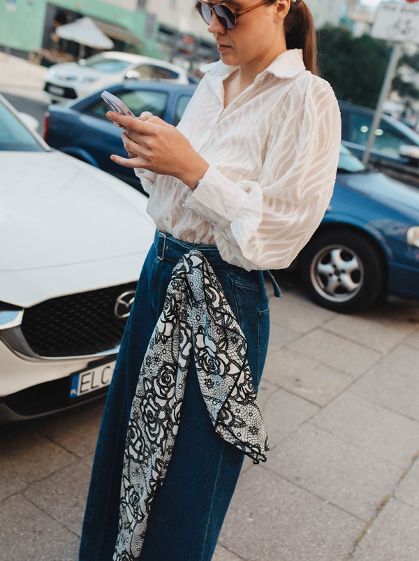 Duża chusta jedwabna Dotyk Nocy 105cm x 105cm PREMIUM