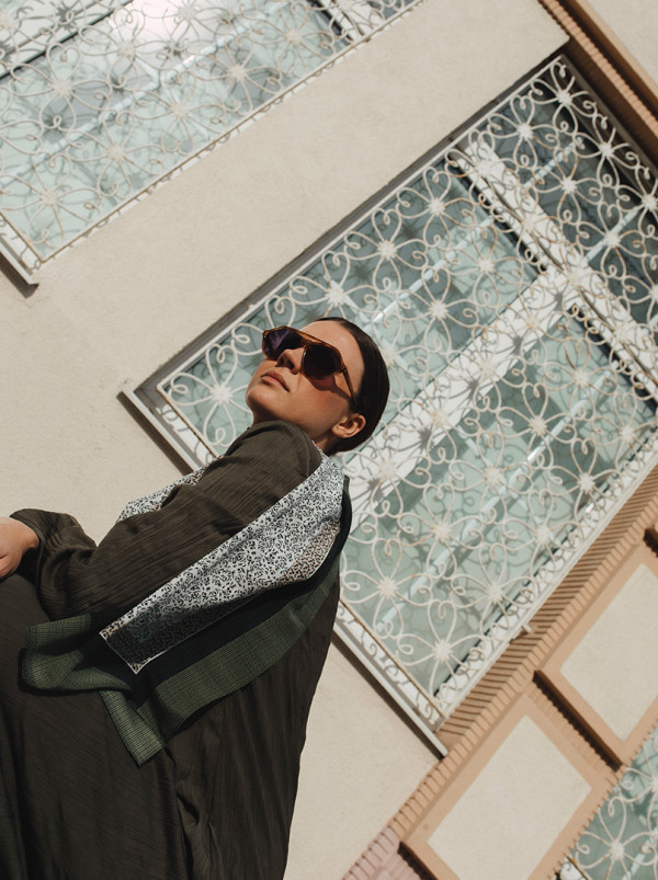 Szal z jedwabnej krepy we wzory 35 cm x 140 cm PREMIUM