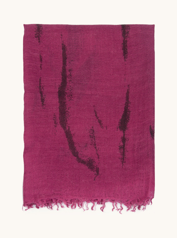 Shaded shawl in fuchsia color 100 cm x 210 cm