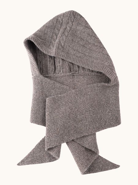 Hood with long mink wool scarf