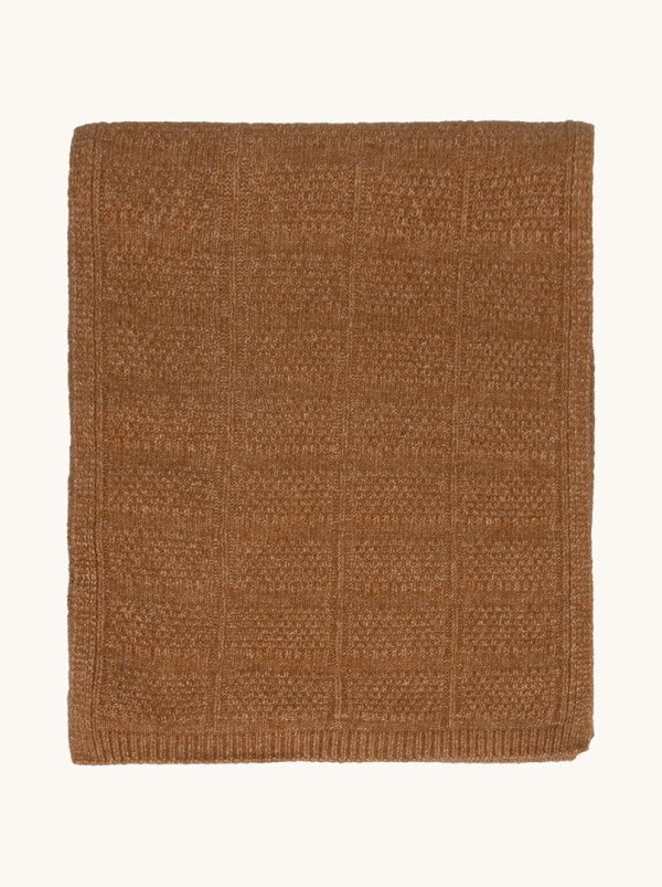 Scarf in caramel shade with geometric weave 36 cm x 192 cm