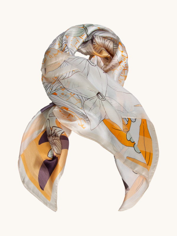 Duża apaszka jedwabna w kwiaty 90cm x 90cm 