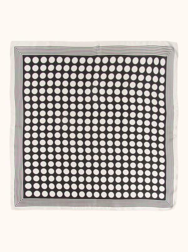 Apaszka jedwabna czarna w kremowe grochy 70x70 cm