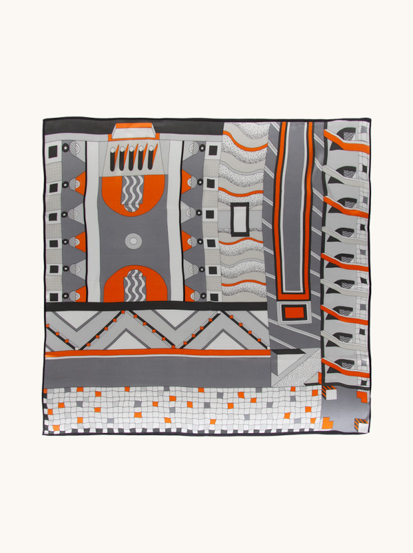 Apaszka jedwabna z geometrycznym akcentem 90cm x 90cm