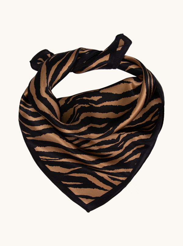 Apaszka jedwabna brązowa ze zwierzęcym wzorem  53x53 cm