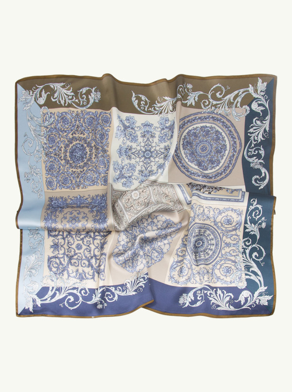 Apaszka jedwabna z roślinnymi ornamentami  90x90 cm